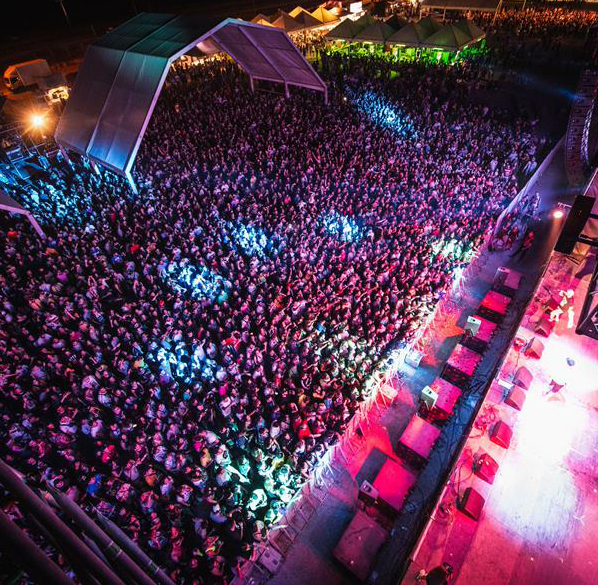 Más de 25.000 festivaleros despiden la tercera edición del Bull Music